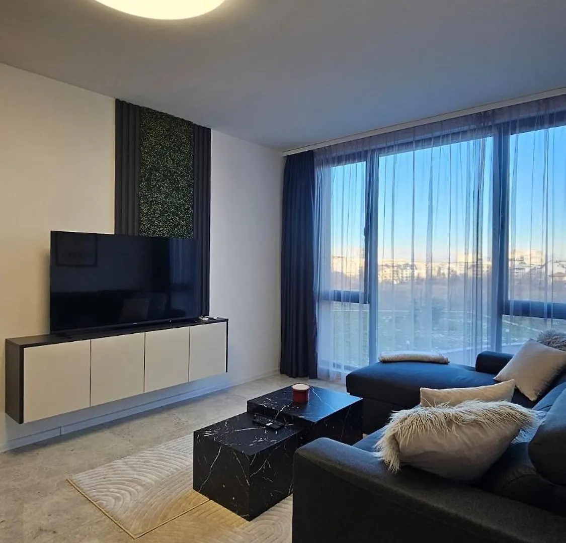 Stylish And Modern 1Bdrm Apt Free Private Parking Sofia Apartment