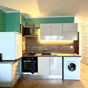 Flower House 2 Apartment