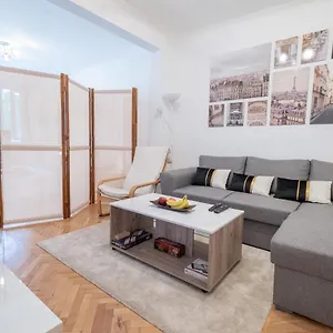 Vivid By Ndk And Vitosha Blvd With Free Secured Parking And Ac Apartment